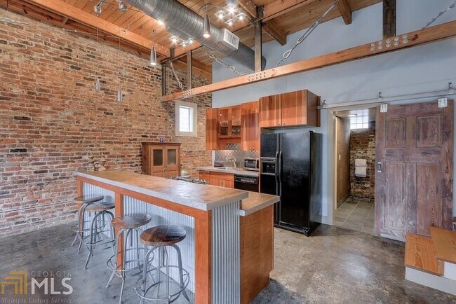 Foto del edificio - 230 Carroll St SE