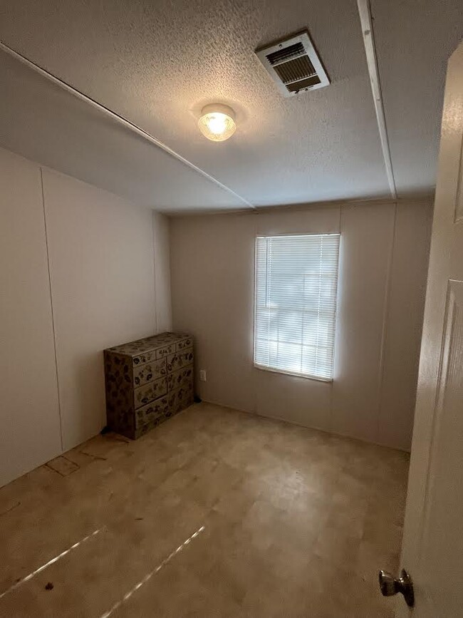Building Photo - 9446 135th Dr