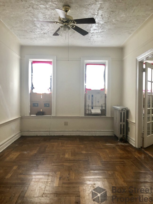 Foto del edificio - 36 E 51st St