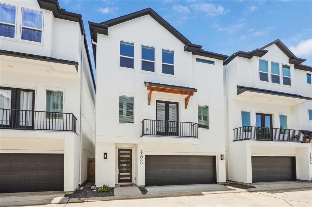 Foto principal - 2308 Campbell Rd