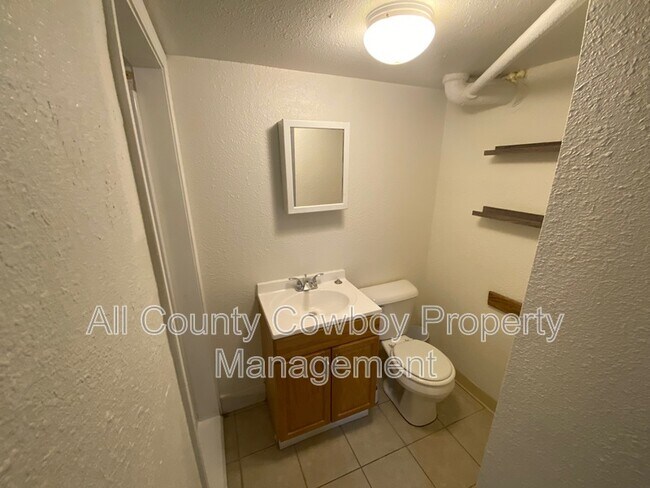 Foto del edificio - 1217 1/2 Bradley St