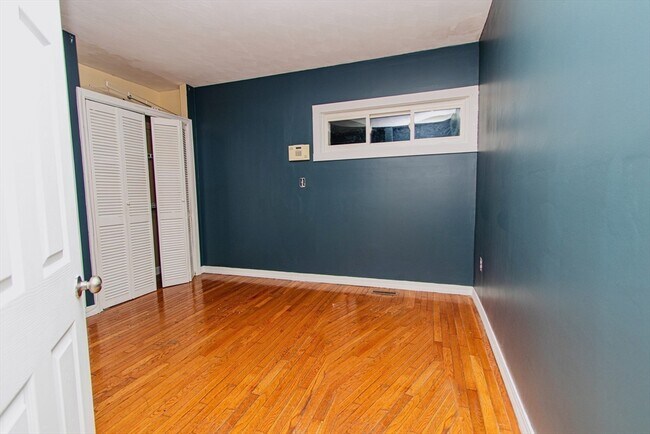 Foto del edificio - 22 Bolton Pl