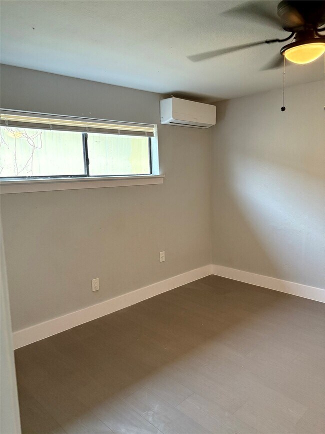 Foto del edificio - 1125 Ann St