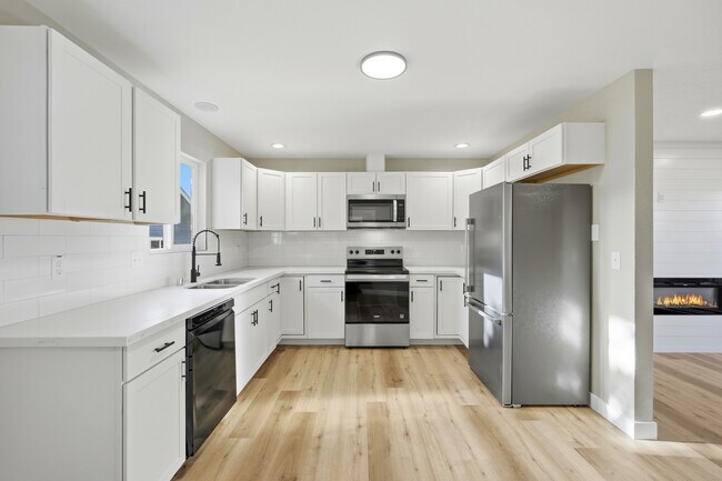 Foto del edificio - 2325 Yew St