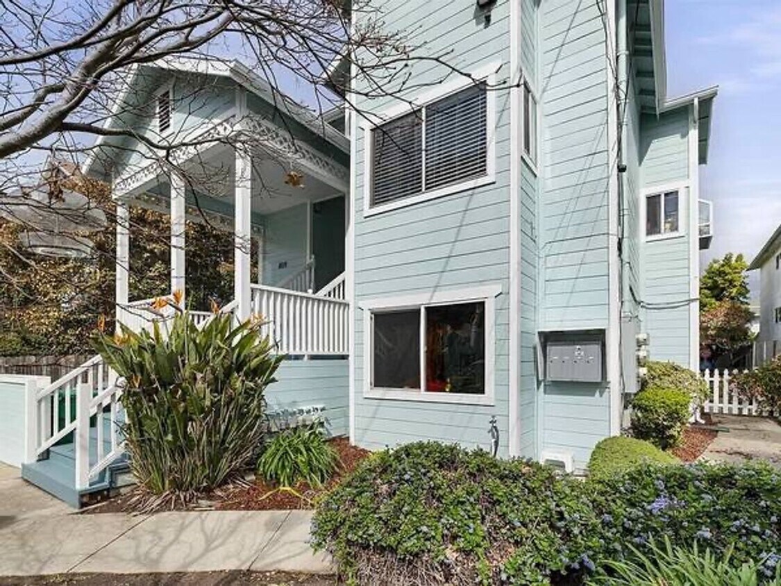 Photo - 1619 Fairview Street
