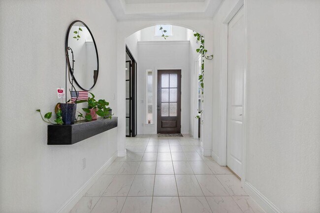 Foto del edificio - 920 Villa Rialto View