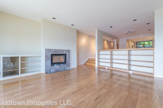 Building Photo - 2 br, 2 bath House - 5824 SW Riverpoint Ln