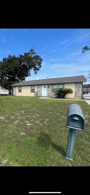 Primary Photo - 700 Venetian Way