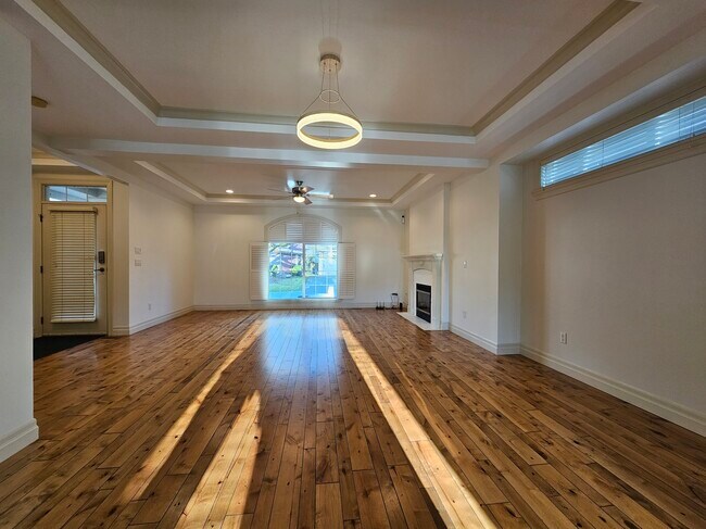 Building Photo - 5949 Officers Row