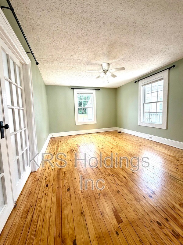 Building Photo - 3413 Thomas Jefferson Rd