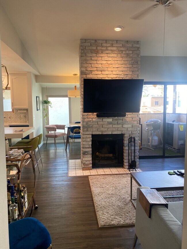 3774 33rd St Unit 5, San Diego, CA 92104 Condo for Rent in San Diego