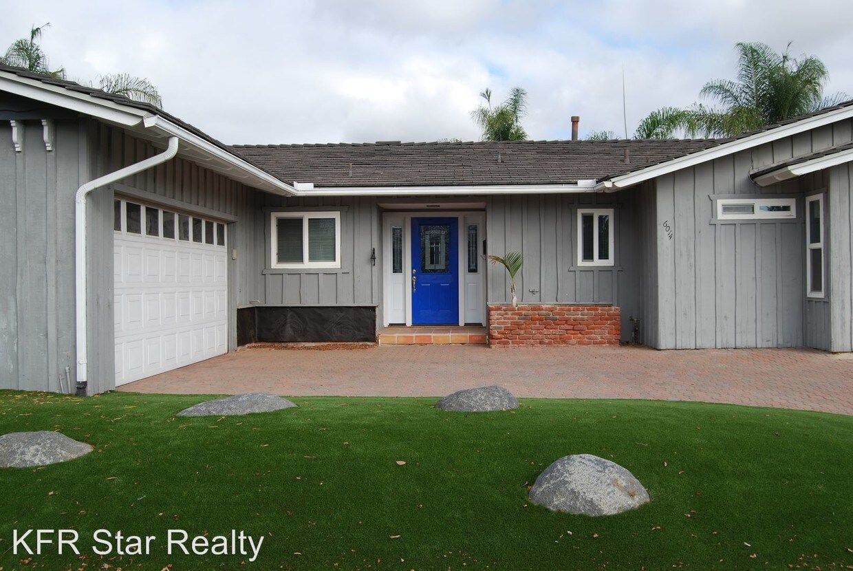Primary Photo - 6014 Lancaster Dr