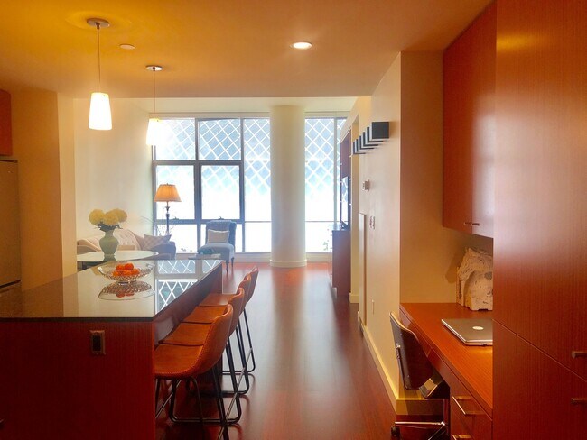 Foto del edificio - 5th and Madison Condominiums ~ Downtown