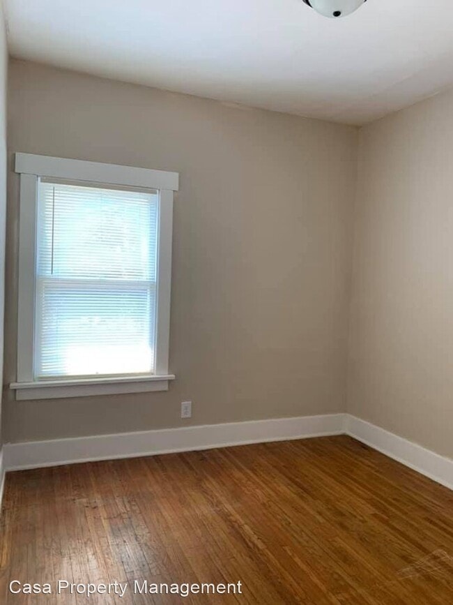 Building Photo - 2 br, 2 bath House - 2435 W street