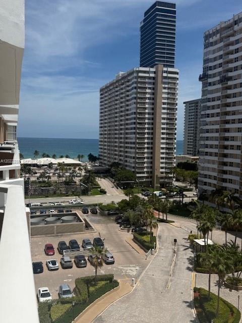Foto del edificio - 1965 S Ocean Dr