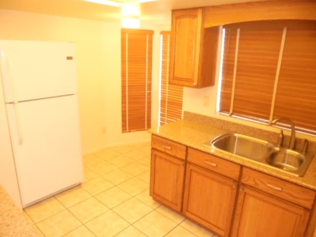 Foto del edificio - 5120 W Carol Ave