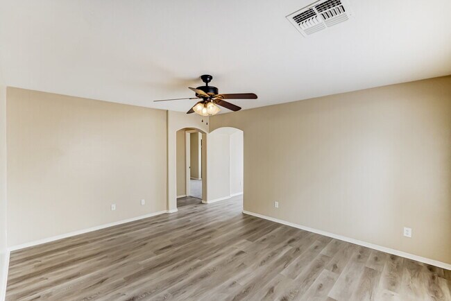 Foto del edificio - 1105 S 225th Ave