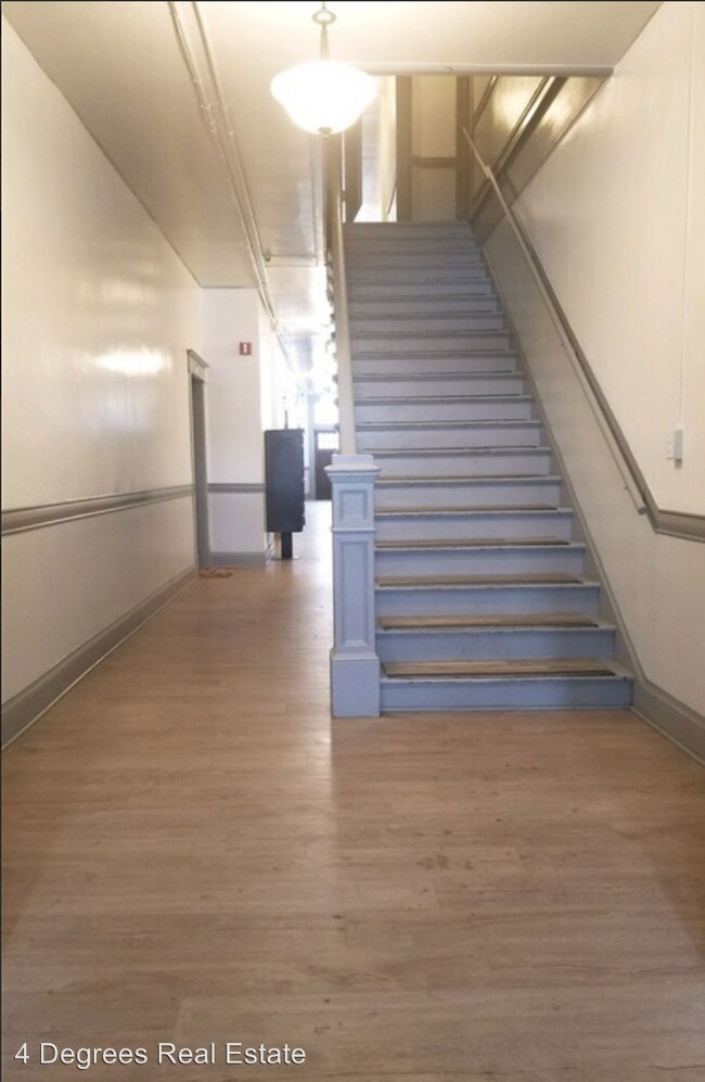 Foto del edificio - 1221 N Monroe St