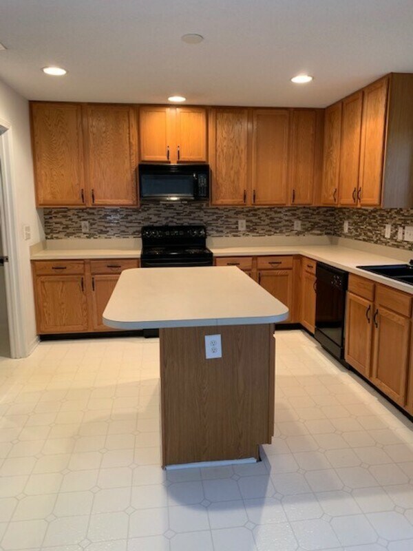 Foto del edificio - 1707 Prism Pl