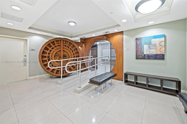Foto del edificio - 111 E Flagler St