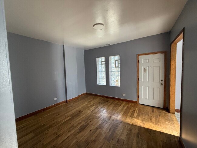 Foto del edificio - 1142 S Francisco Ave