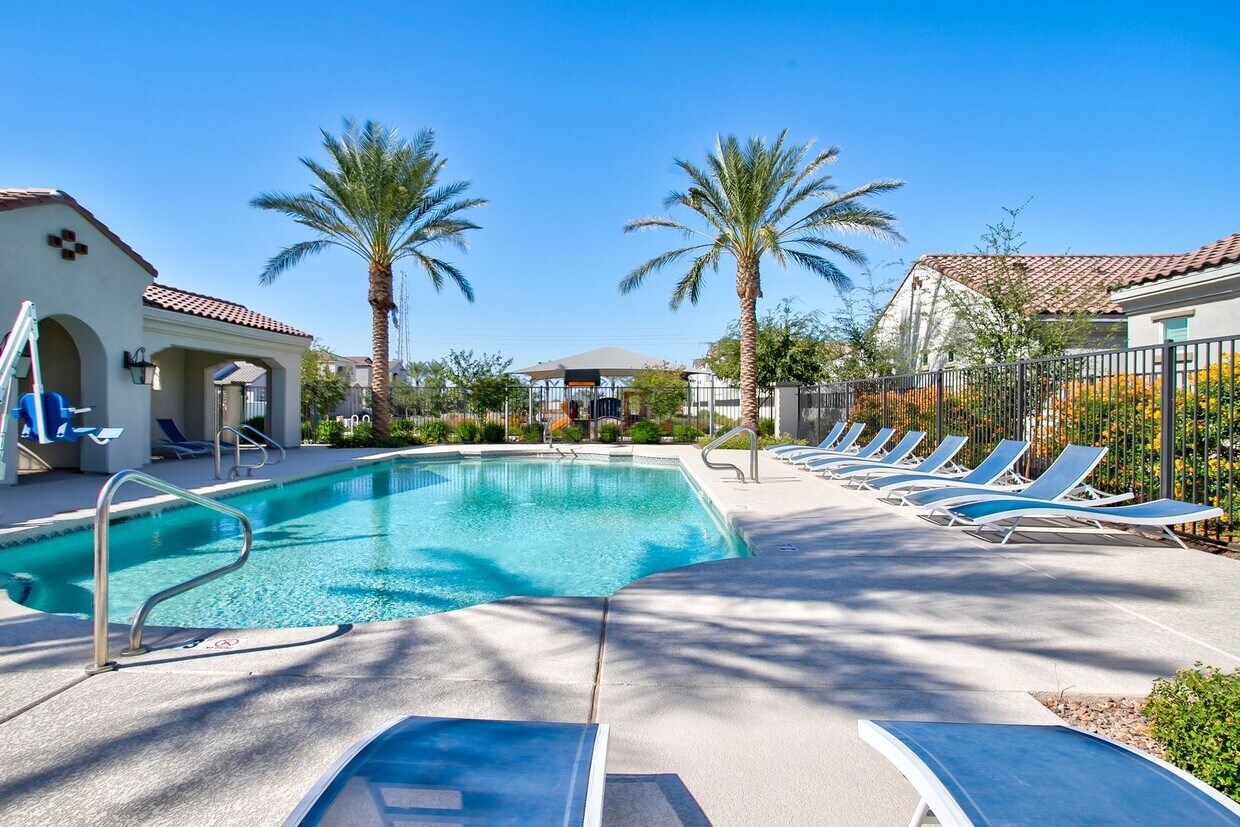 Stunning home in Chandler only 1 year old,... House Rental in Gilbert