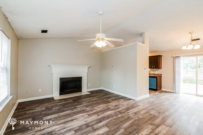 Foto del edificio - 709 Rockhaven Dr