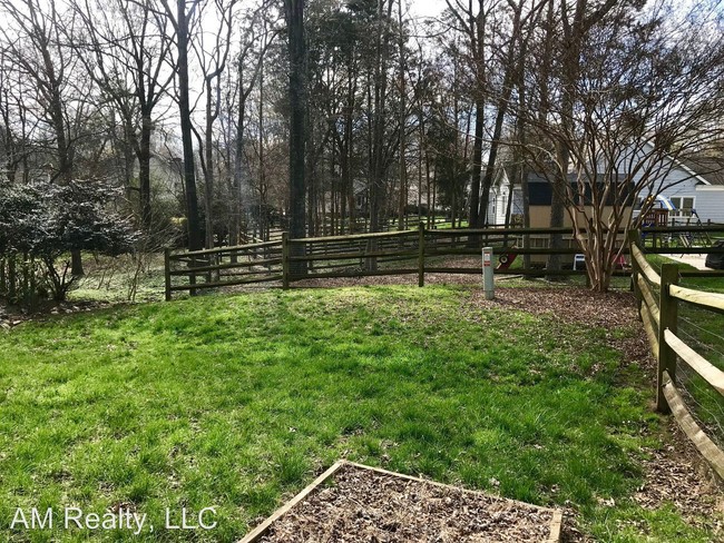 Building Photo - 4 br, 2.5 bath House - 9128 Arbor Glen Lane