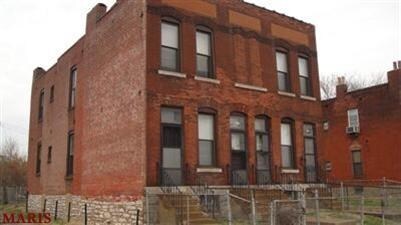 Primary Photo - 925 S Sarah St