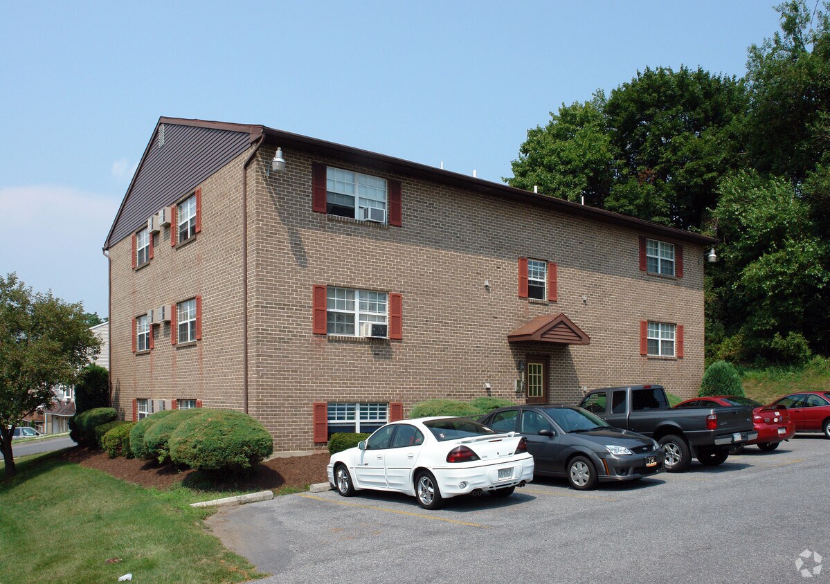 Building Photo - Wyoming Street Apartments