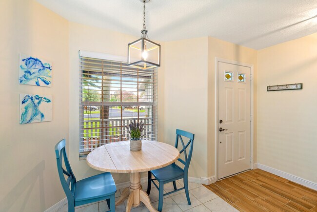 Building Photo - 13206  Quiet Woods Road B Wellington Fl 33414