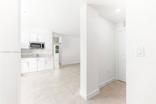 Foto del edificio - 2232 SE 30th St