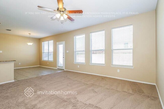 Foto del edificio - 1116 Melrose Dr