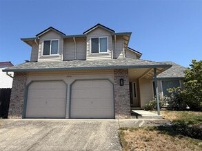 Building Photo - 3940 NW Craig Dr