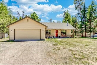 Building Photo - 17455 Rail Dr