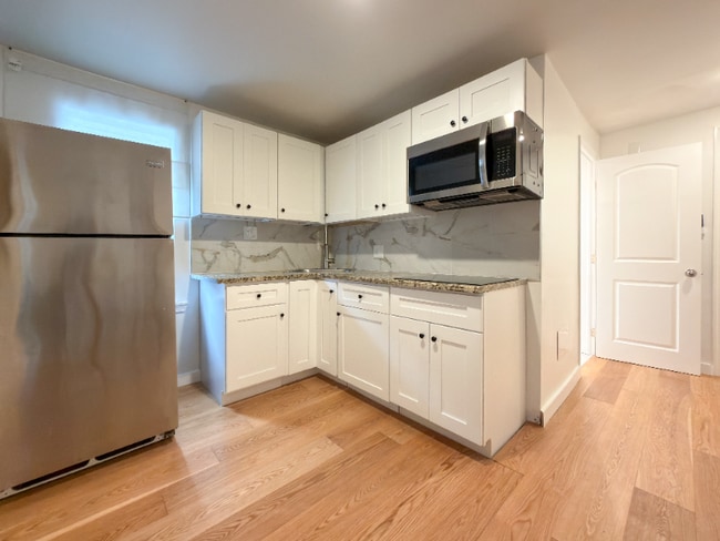 Photo - 2129 Pine St Apartment