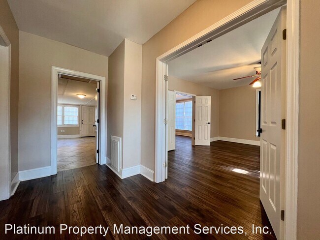 Building Photo - 2 br, 1 bath House - 1011 Peek St Nw