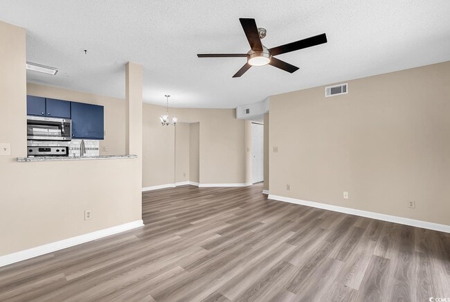 Building Photo - 8796 Chandler Dr