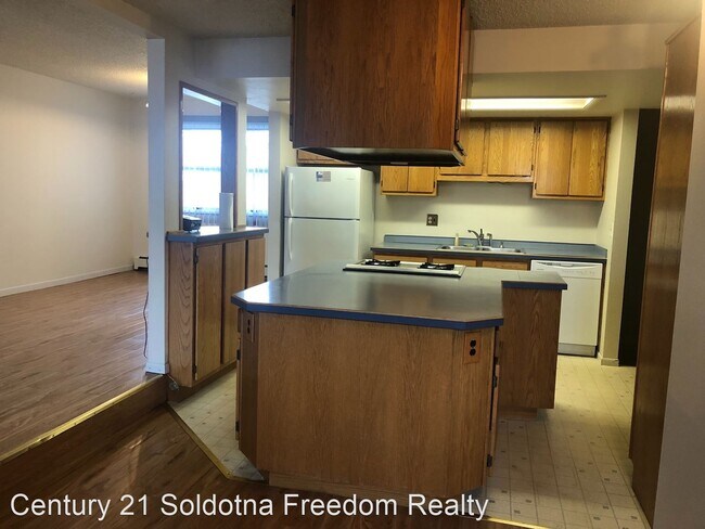 Building Photo - 3 br, 2 bath House - 36616 Cheechako News ...