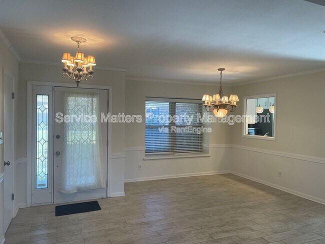 Building Photo - 6341 Dunlieth Pl