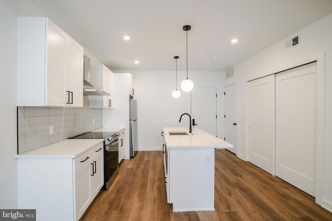 Foto del edificio - 5904 Germantown Ave