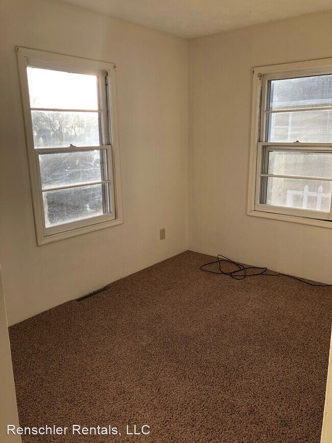 Building Photo - 3 br, 2 bath House - 1108 Adams