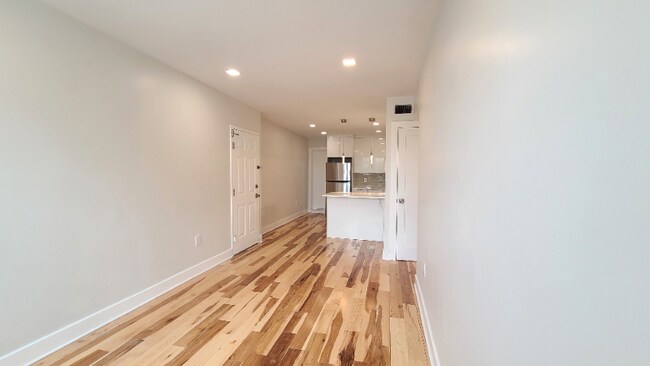 Building Photo - 6405 Boulevard E