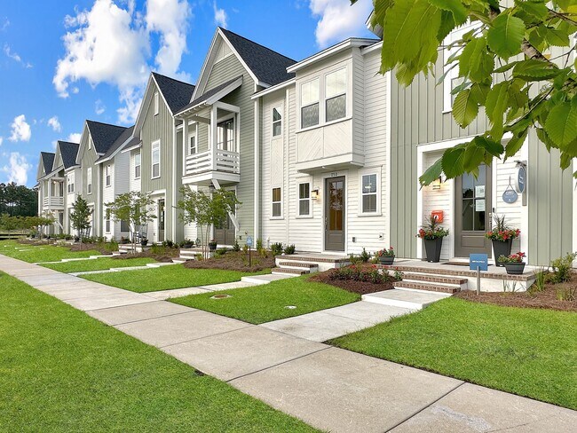 Foto del edificio - Luxury Townhome in Midtown Nexton
