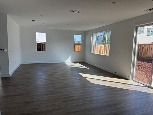 Foto del edificio - 2836 Wrangell St