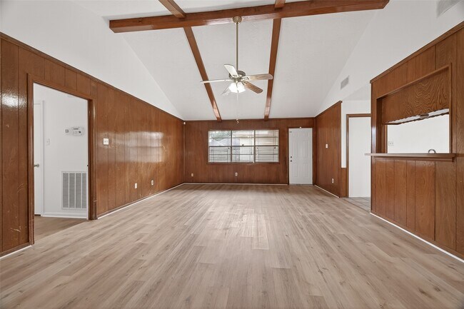 Foto del edificio - 13335 Trompilla Ln