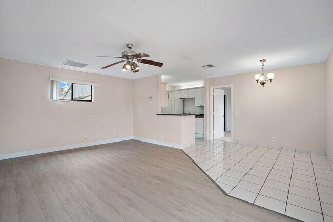 Building Photo - 28 Crossings Cir