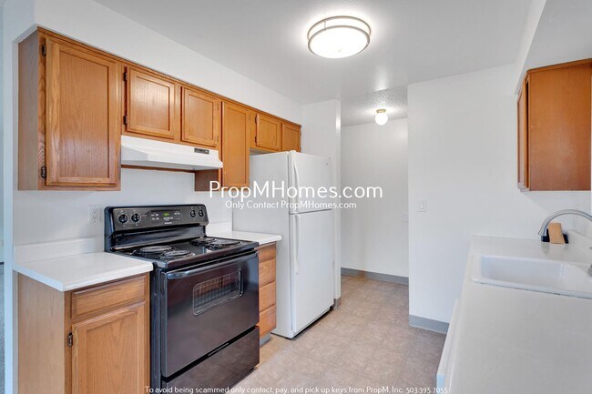 Foto del edificio - 20825 SE Morrison St