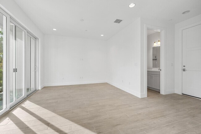 Building Photo - 5393 Sagan Ln