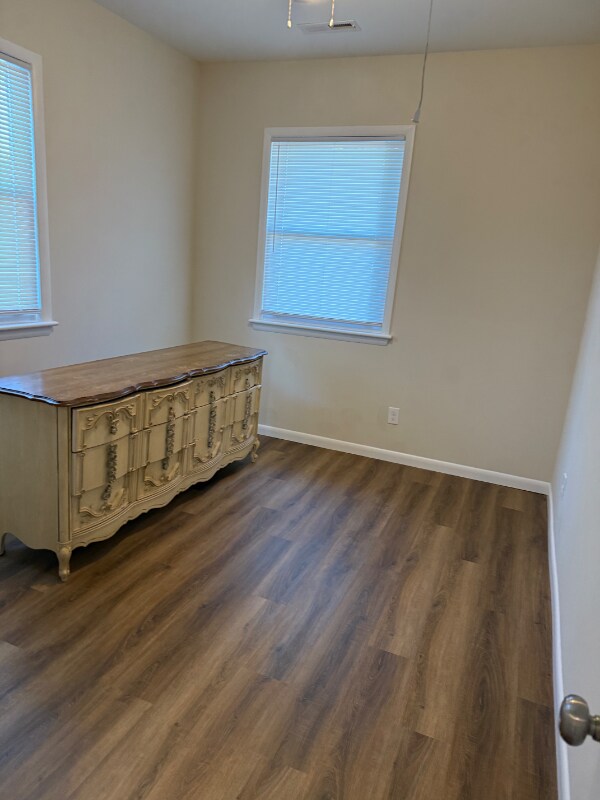 Foto del edificio - 3304 Killian Ave